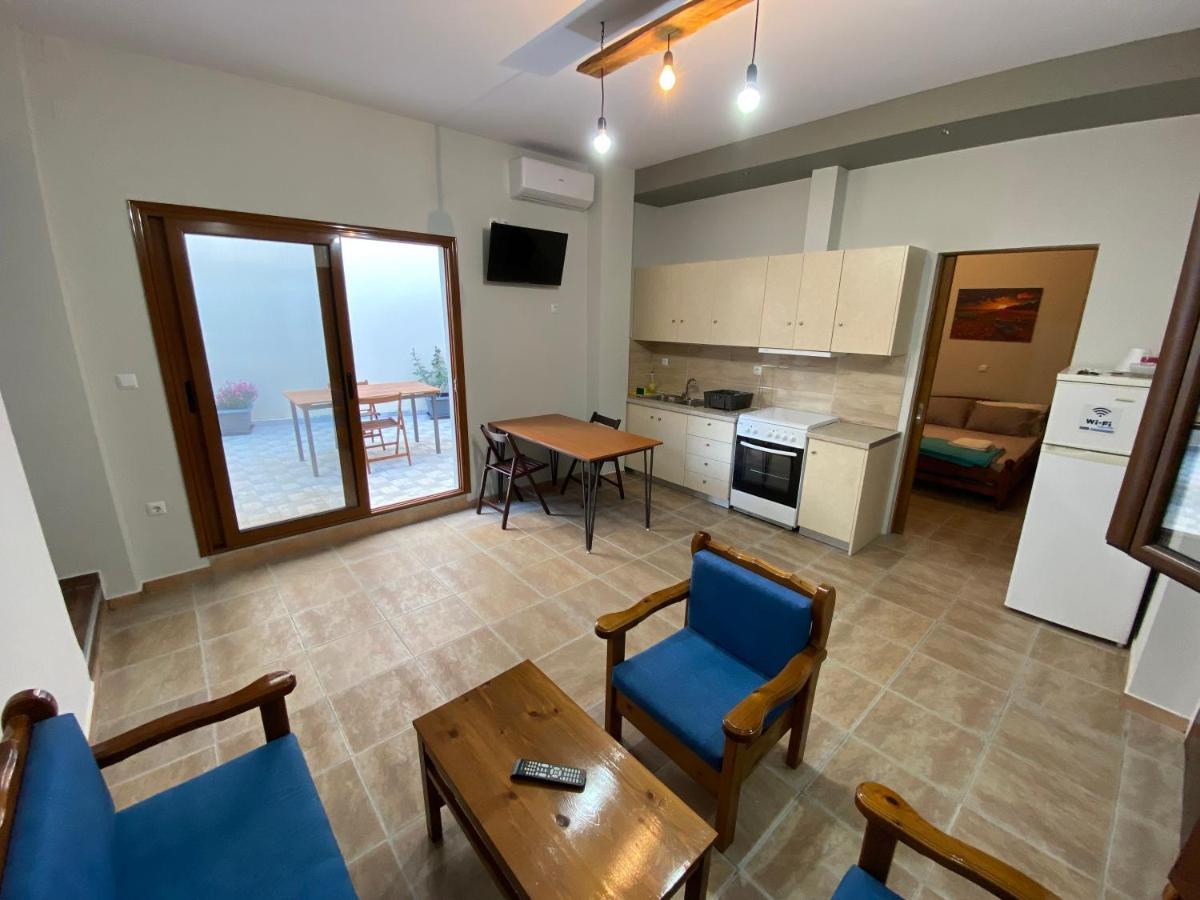 Kalamata Home, Marina C Exterior foto